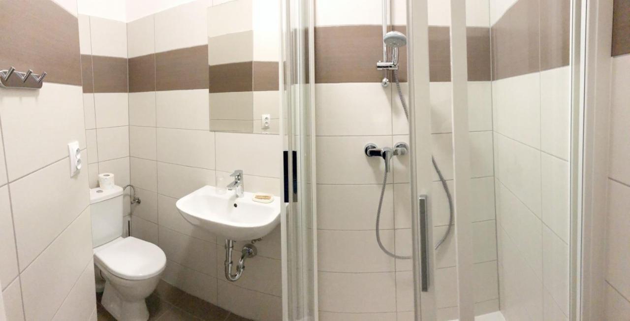 Hotel U Namornika プルゼニ エクステリア 写真